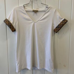 Burberry V-neck cuff t-shirt
